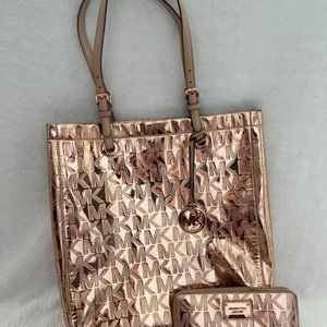 Michael Kors Rose Gold Mirror Metallic Jet Set Travel Tote Bag & Wallet